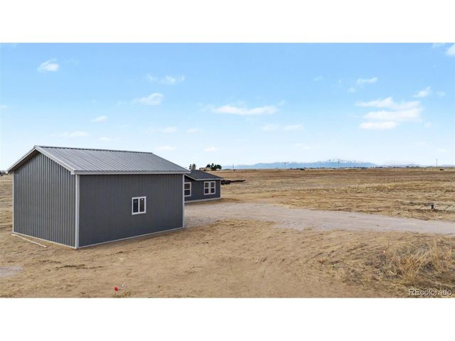 23055 Farmhouse Ct, Calhan, CO 80808