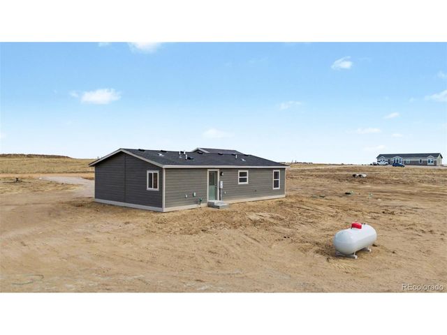23055 Farmhouse Ct, Calhan, CO 80808