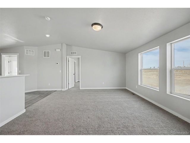 23055 Farmhouse Ct, Calhan, CO 80808