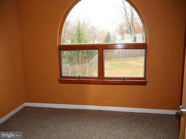 1155 REGINA AVE, Bensalem, PA 19020