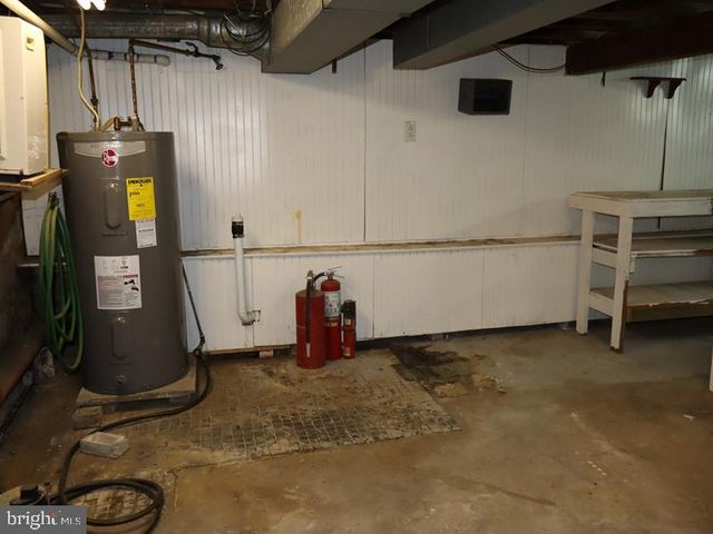 1155 REGINA AVE, Bensalem, PA 19020