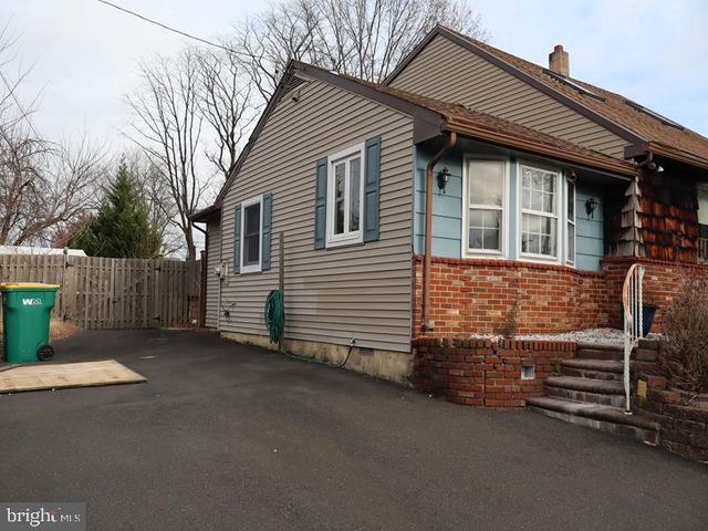 1155 REGINA AVE, Bensalem, PA 19020
