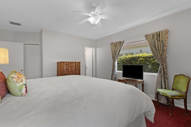 1555 71st Street, Miami Beach, FL 33141