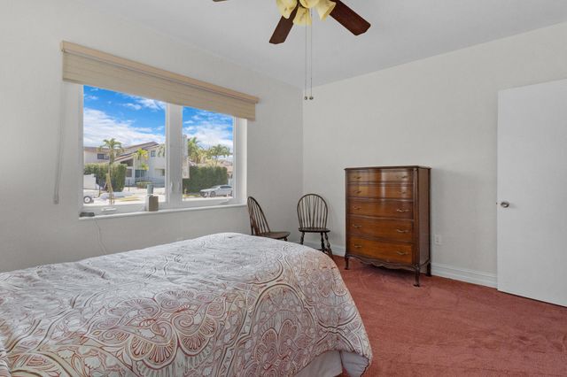 1555 71st Street, Miami Beach, FL 33141