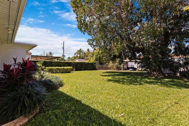 1555 71st Street, Miami Beach, FL 33141