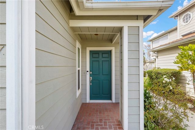 3327 California Avenue, Signal Hill, CA 90755