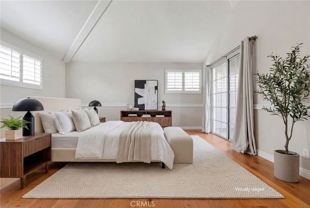 3327 California Avenue, Signal Hill, CA 90755