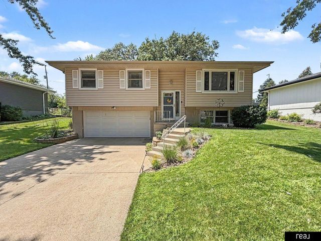 2506 N 143 Avenue, Omaha, NE 68164
