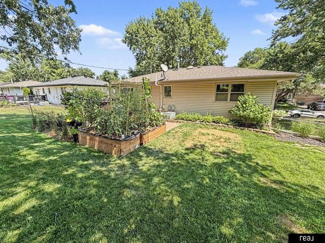 2506 N 143 Avenue, Omaha, NE 68164