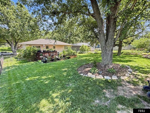 2506 N 143 Avenue, Omaha, NE 68164