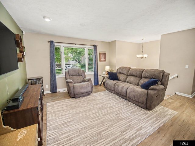 2506 N 143 Avenue, Omaha, NE 68164