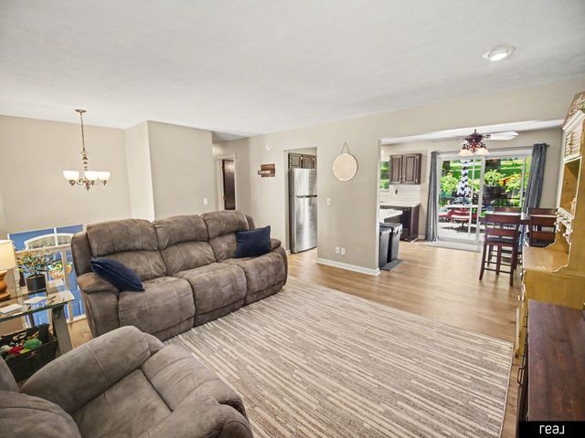 2506 N 143 Avenue, Omaha, NE 68164