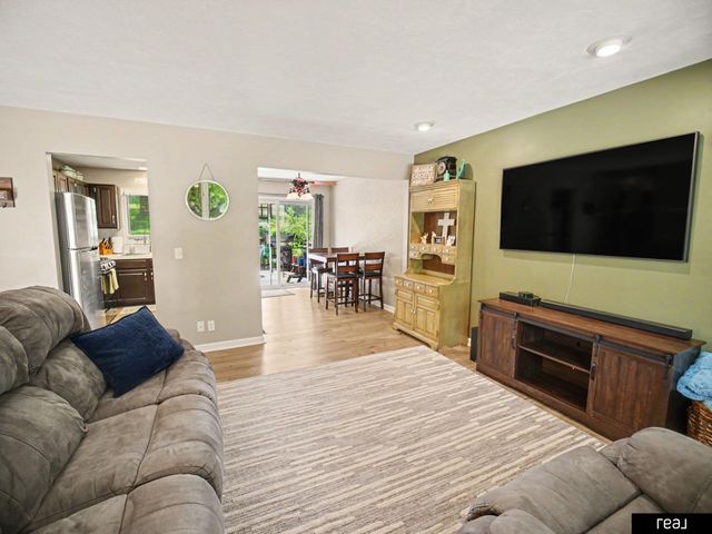 2506 N 143 Avenue, Omaha, NE 68164