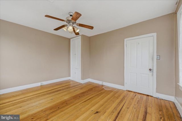 224 PENNSYLVANIA AVE, Martinsburg, WV 25404