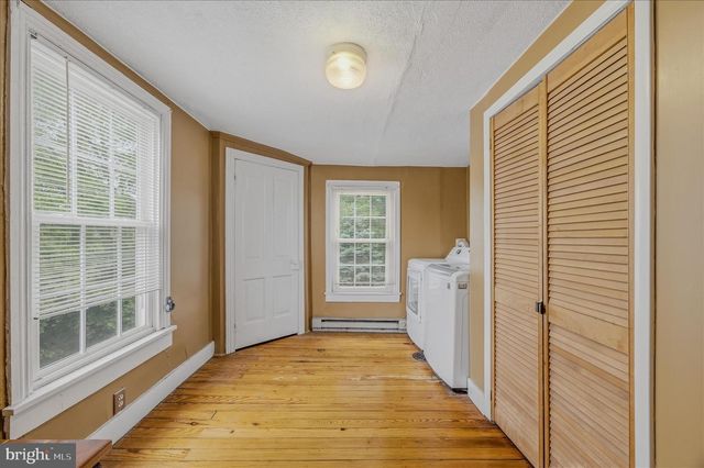 224 PENNSYLVANIA AVE, Martinsburg, WV 25404