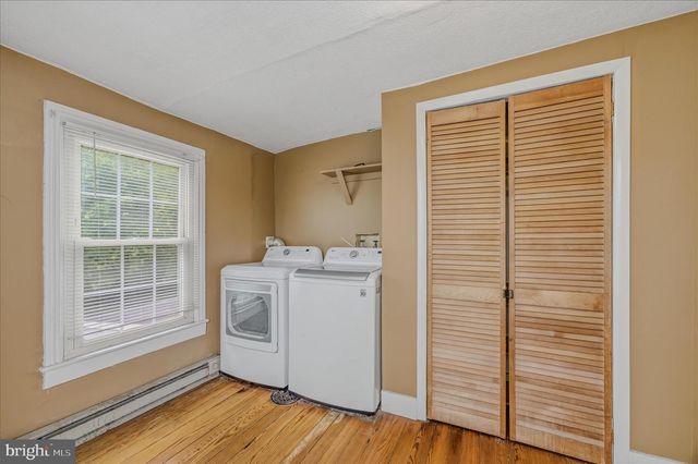 224 PENNSYLVANIA AVE, Martinsburg, WV 25404