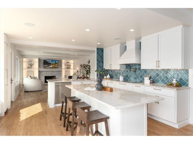 9047 Mountain Laurel Way, Highlands Ranch, CO 80126