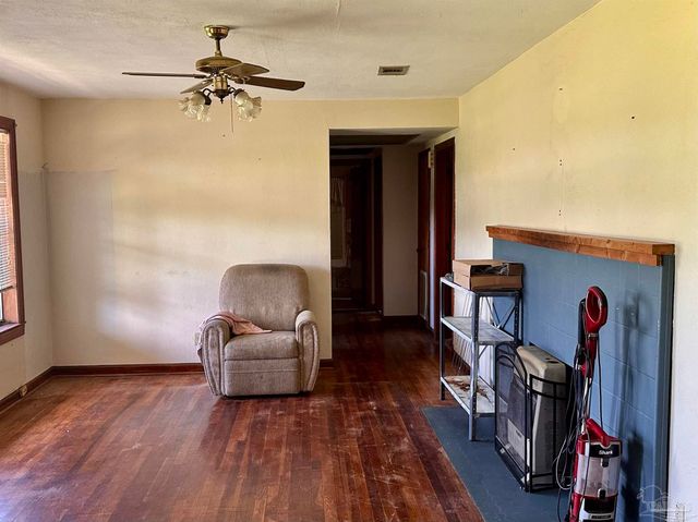 2664 Sherrilane, Cantonment, FL 32533