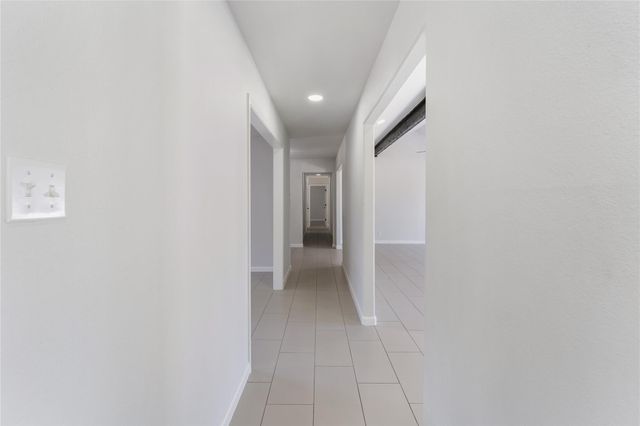 3203 Lazy Pine Lane, La Porte, TX 77571