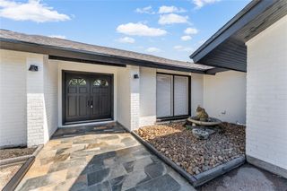 3203 Lazy Pine Lane, La Porte, TX 77571