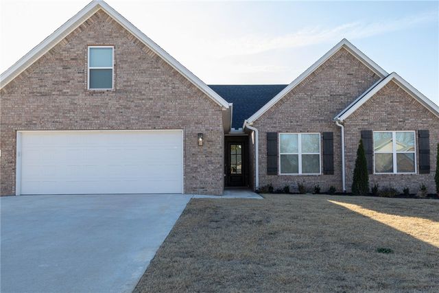 5653 Poppy Avenue, Springdale, AR 72762