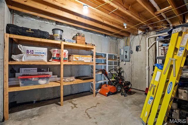 2008 Blossom Bay Court, St Peters, MO 63376