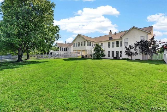 2008 Blossom Bay Court, St Peters, MO 63376
