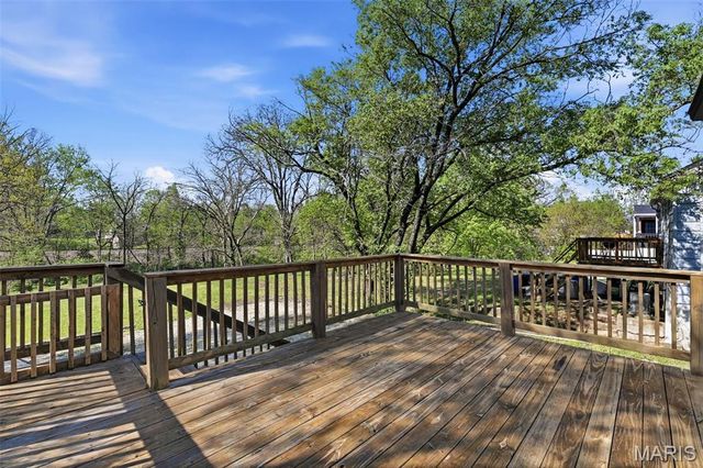 306 Oaklawn Avenue, Warrenton, MO 63383