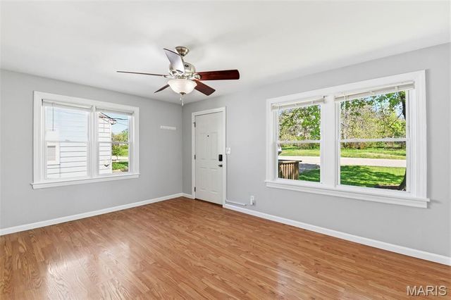 306 Oaklawn Avenue, Warrenton, MO 63383