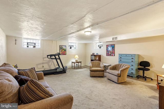 7367 SHELBOURNE ST, Philadelphia, PA 19111