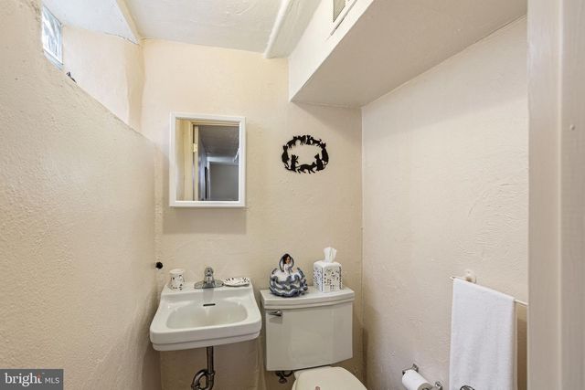 7367 SHELBOURNE ST, Philadelphia, PA 19111