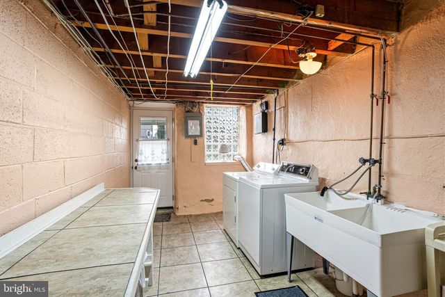 7367 SHELBOURNE ST, Philadelphia, PA 19111