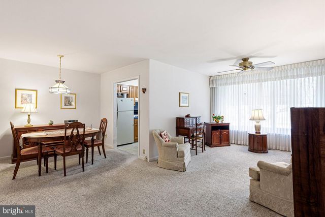 7367 SHELBOURNE ST, Philadelphia, PA 19111