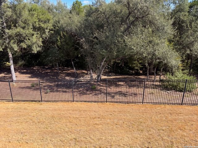 918 Santa Cruz, New Braunfels, TX 78132