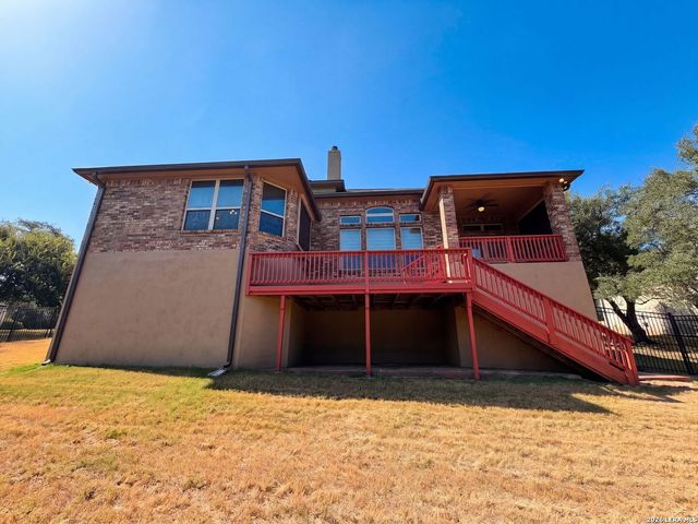 918 Santa Cruz, New Braunfels, TX 78132