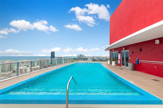 2602 E Hallandale Beach blvd R1607, Hallandale Beach, FL 33009