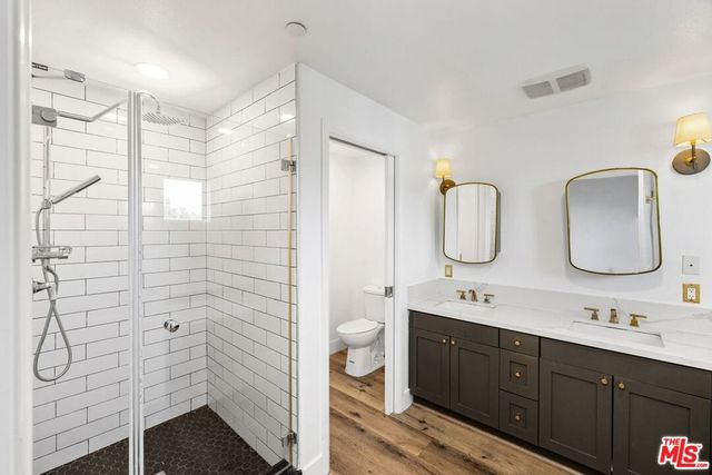 311 S Gramercy Place 303, Los Angeles, CA 90020