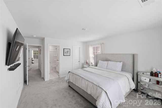 149 Giant Oak Avenue, Statesville, NC 28677