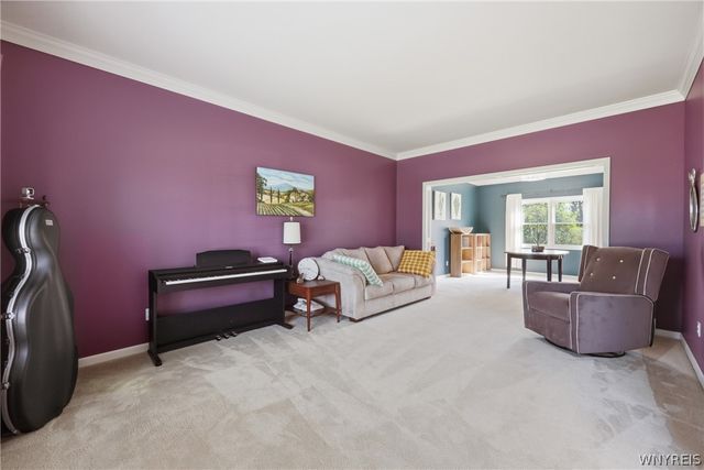 6249 Creekhaven Drive, Clarence, NY 14051
