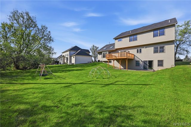 6249 Creekhaven Drive, Clarence, NY 14051