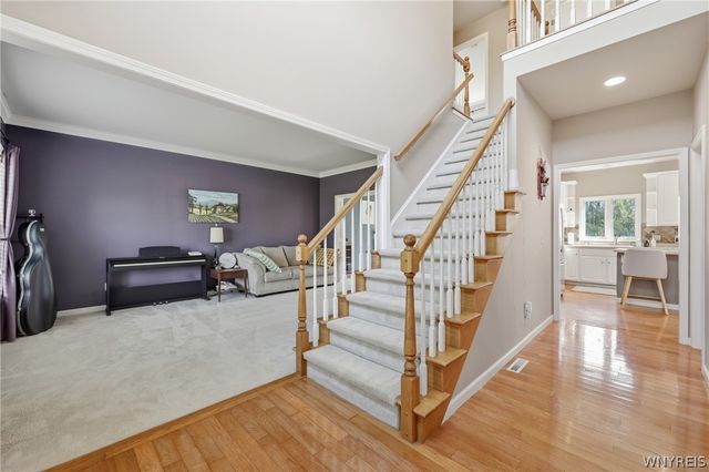 6249 Creekhaven Drive, Clarence, NY 14051