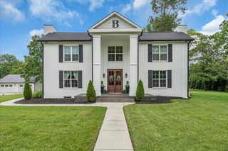 1408 Powers Bridge Rd, Manchester, TN 37355