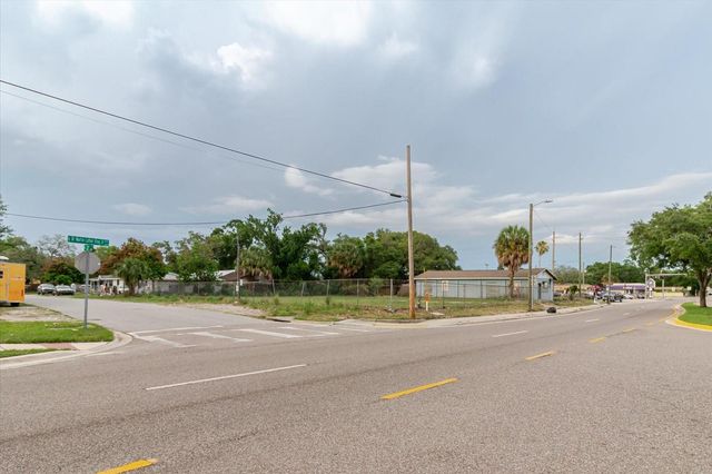2104 E DR MLK, Tampa, FL 33610