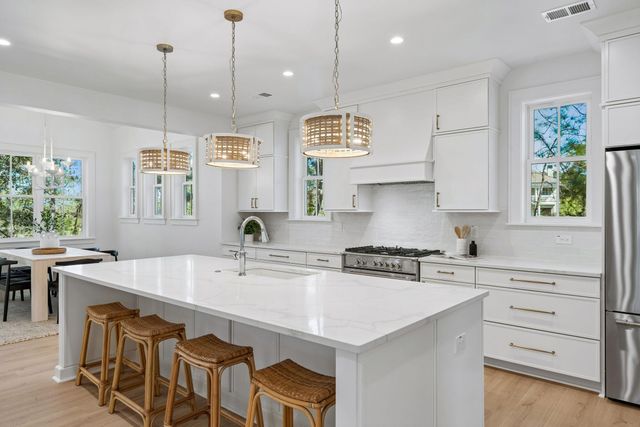 2265 Beckenham Drive, Mount Pleasant, SC 29466