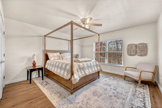 6 McCollough Lane, Bella Vista, AR 72715