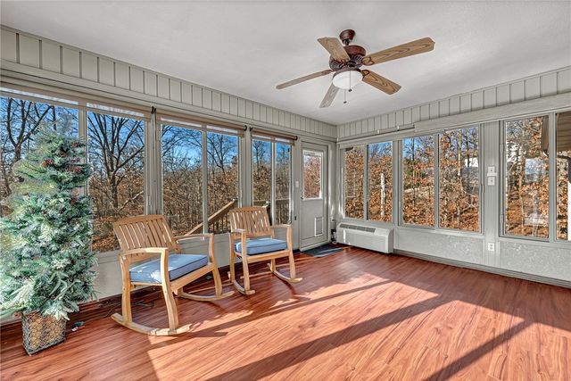 6 McCollough Lane, Bella Vista, AR 72715