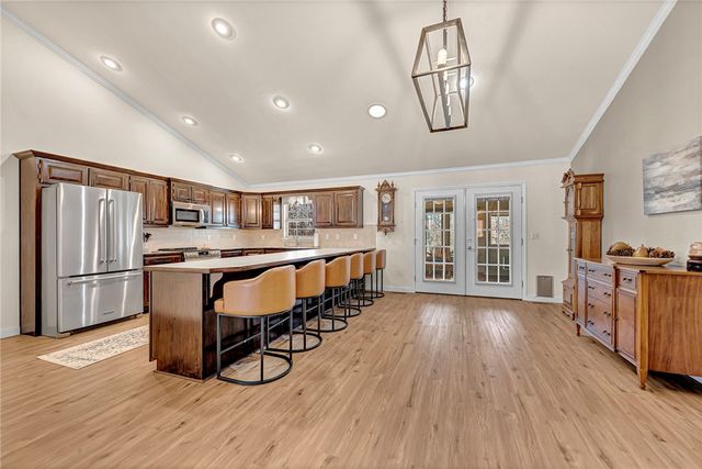 6 McCollough Lane, Bella Vista, AR 72715