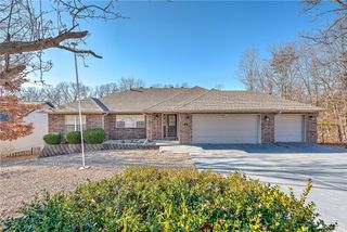 6 McCollough Lane, Bella Vista, AR 72715