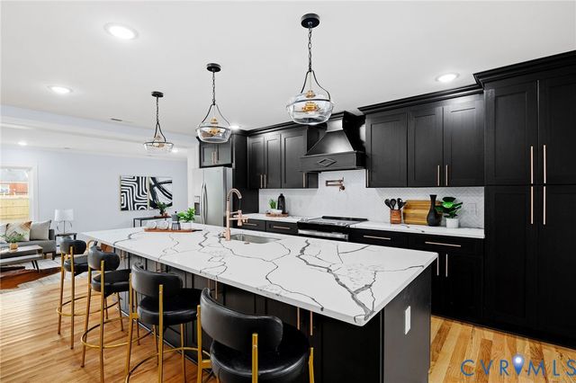 1625 Forest Glen Rd, Henrico, VA 23228