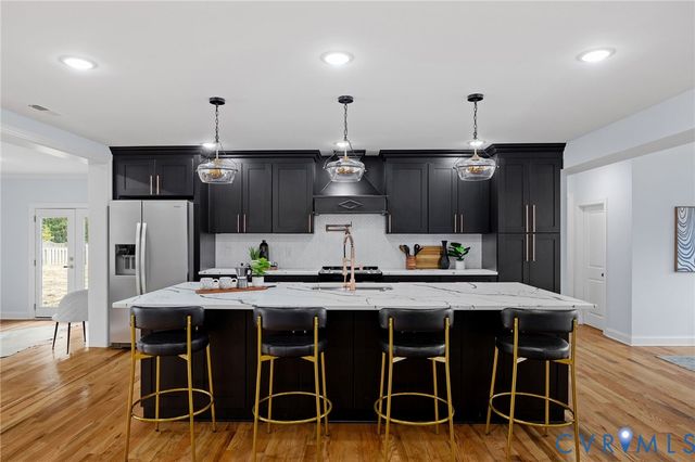 1625 Forest Glen Rd, Henrico, VA 23228